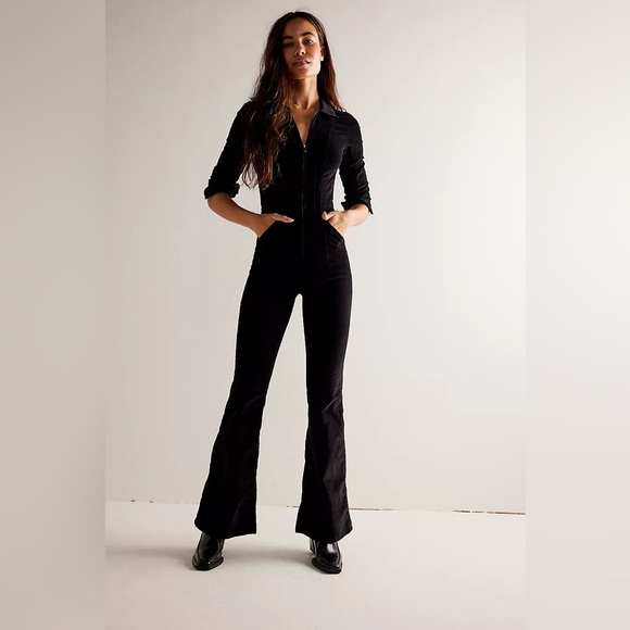 We The Free Jayde Cord Flare Jumpsuit NWT Black XS - Picture 4 of 11